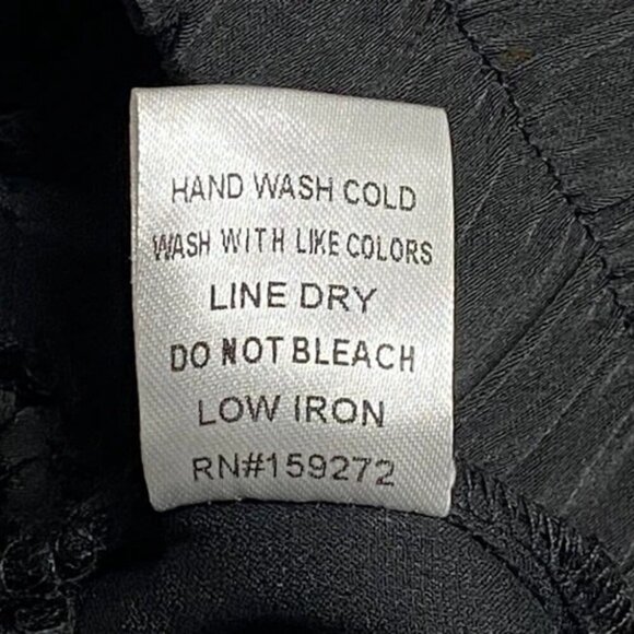 GiGio Women's Large Black Dressy Shorts W/Pockets Elastic Waistband Flowy NWT - Picture 3 of 7